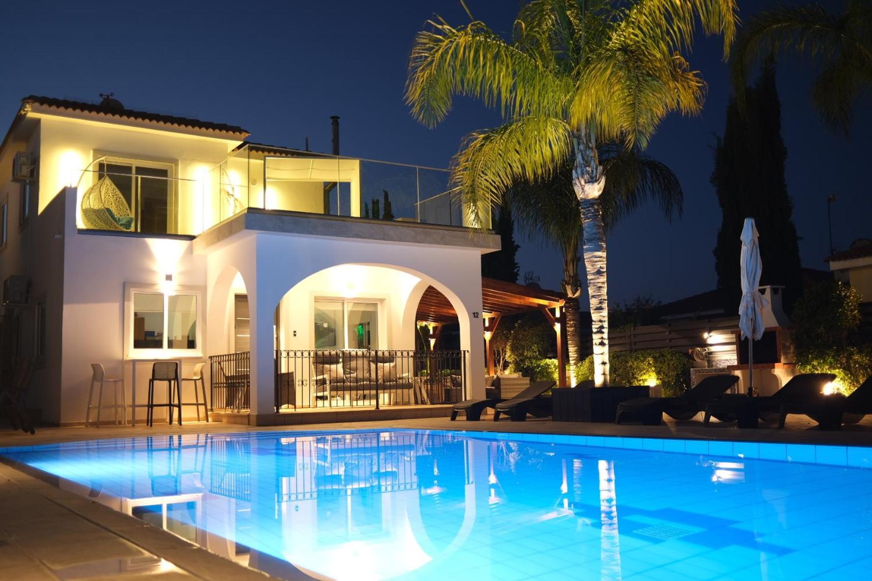 Sunset Villa Private Complex Heated Pool Ajia Napa Zewnętrze zdjęcie